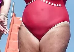 El joven fue hábilmente trajo dos videos porno dibujos animados toros al orgasmo