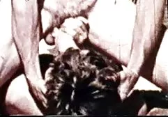 Dos lesbianas hacer eso pono duro sin la ayuda de hombre con la strapon
