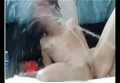 Tio despertar en una cama milf para videos sexo casero penetrar su vagina húmeda