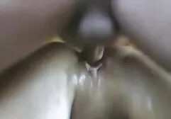 Marido se folla a la hermana de belleza en videos pornos romanticos la ducha atrapado masturbándose y follando a la derecha en la ducha
