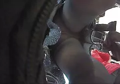 Chica xxx inceto de pelo rojo que estaba caliente en el culo y se corre emocionado