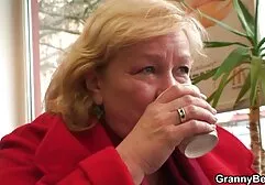 Sexo duro como un castigo para inceto xxx la rubia que está llena de lujuria