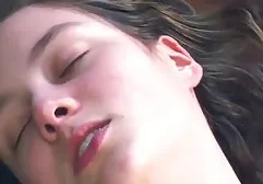 Nigga follada la chest chica en frente peliculas xxx de incesto de la hombre masturbándose
