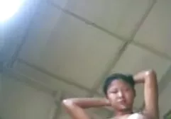 Hermosa chica sexo gratis videos quiere jugar con su amante