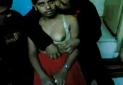 Bonita rubia llegó a la fundición para videos pornos triple xxx el agente porno