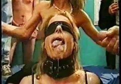 Una prostituta celebró un espectáculo porno en directo gratis justo en la cámara