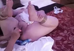 Sexy periodista dando en el vestuario de videos de sexo tetonas un equipo de atletas